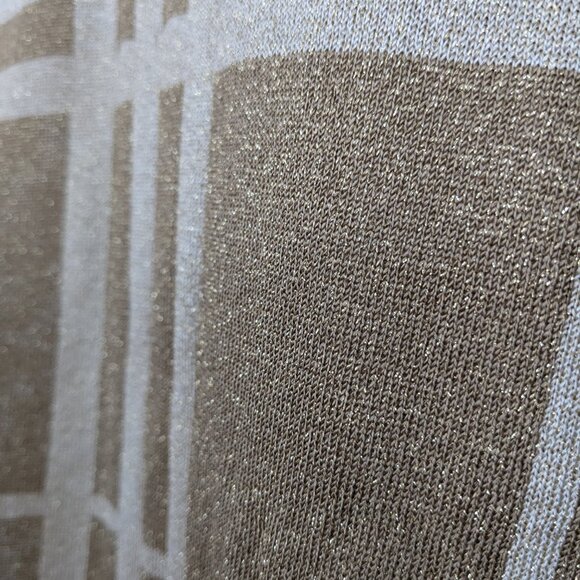 Women’s Reversible BURBERRY Nova Check Gold White Soft Shimmer Two Toned Scarf - Picture 4 of 4